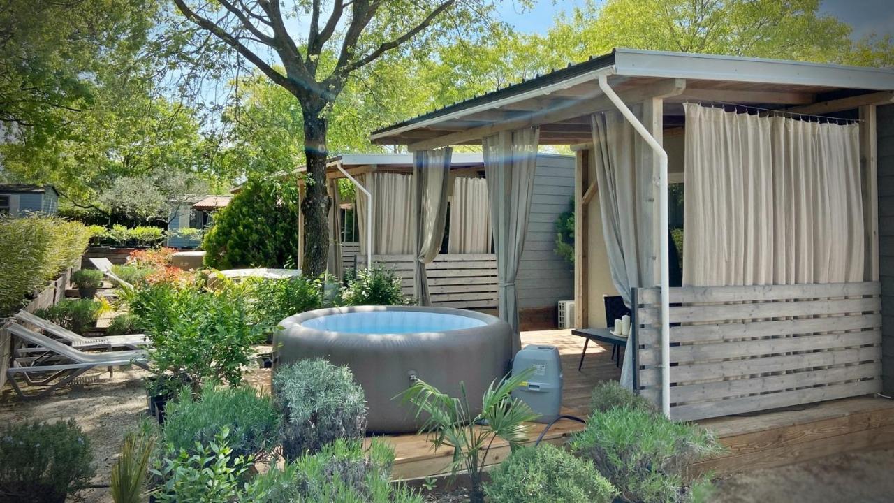 Boutique Mobile Homes Ulikarovinj (Adults Only) Exterior photo
