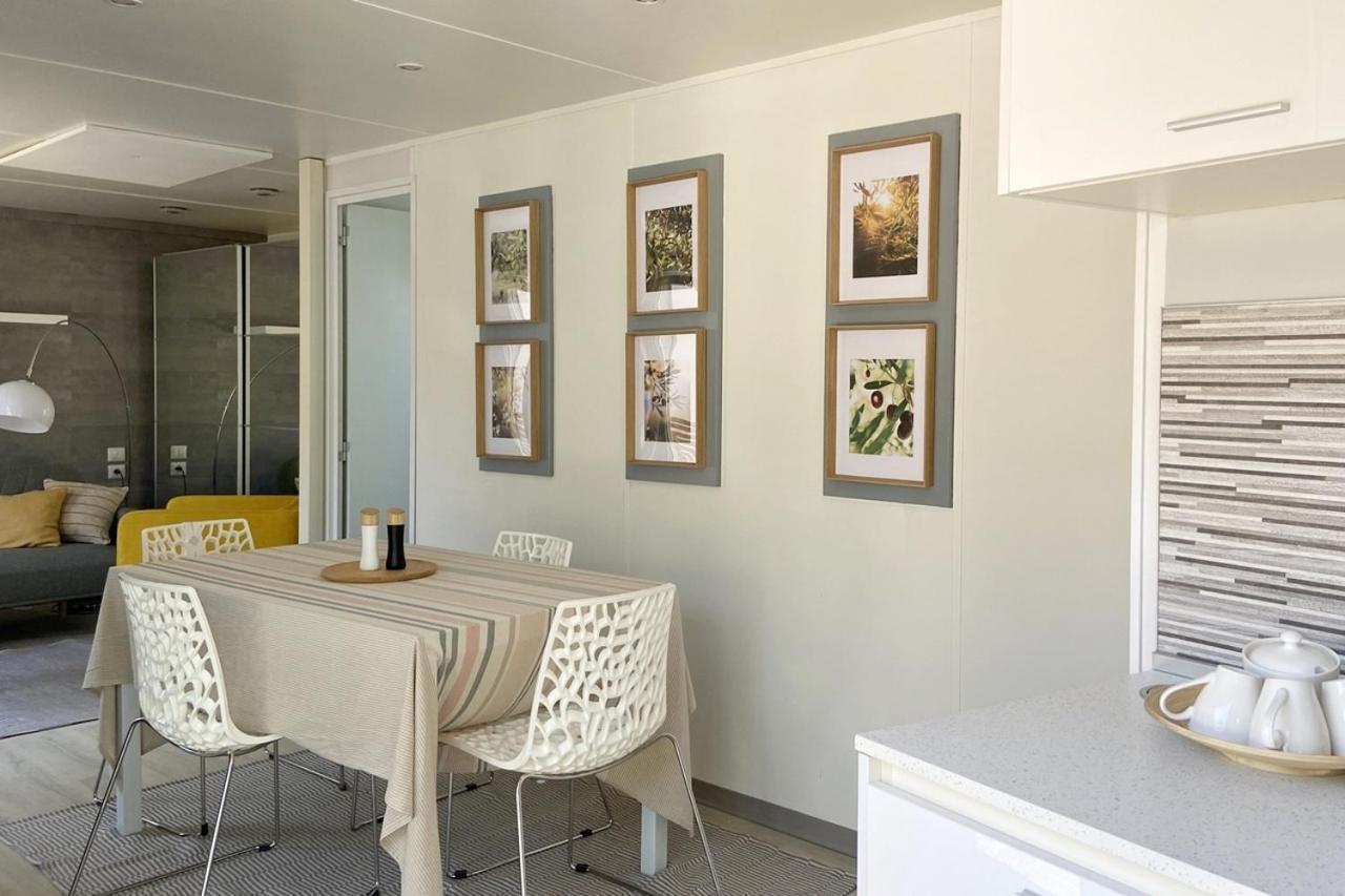 Boutique Mobile Homes Ulikarovinj (Adults Only) Exterior photo