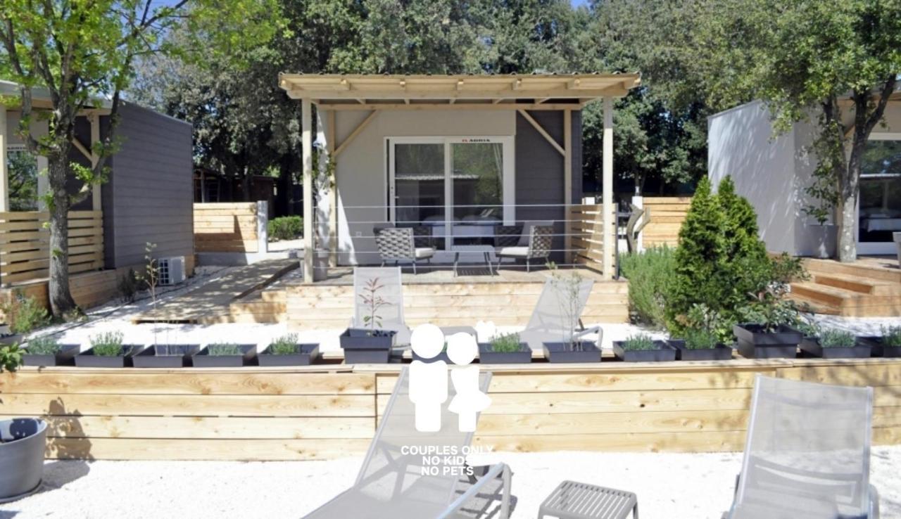 Boutique Mobile Homes Ulikarovinj (Adults Only) Exterior photo