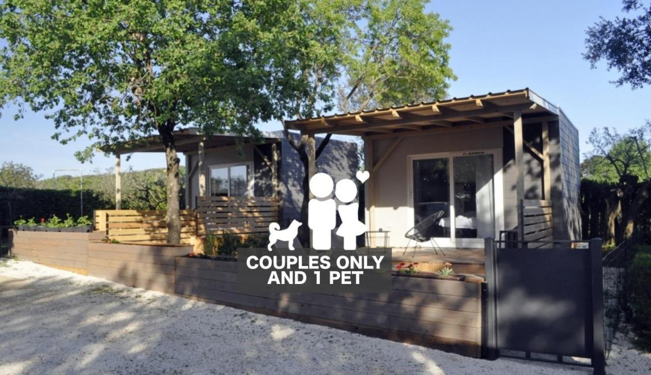 Boutique Mobile Homes Ulikarovinj (Adults Only) Exterior photo